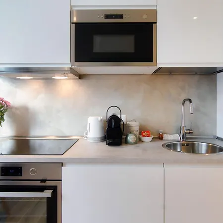 Apartment Hostini 2 - Downtown *